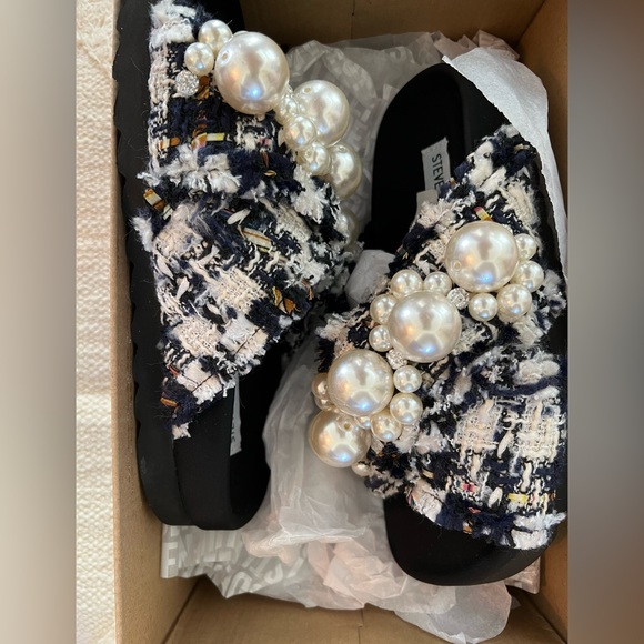 STEVE MADDEN Tweed Fringe Amie Pearl Slides Sandals Shoes 36 5 5.5 HOST PICK - Picture 2 of 13